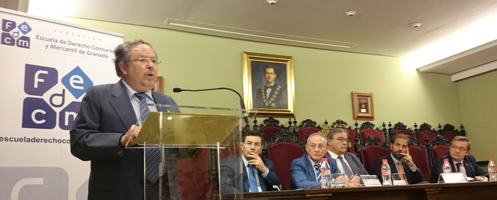 José Miguel Zugaldía recibe el IV Premio de investigación «Francisco Salgado de Somoza»